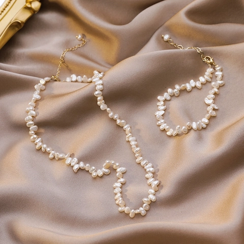 Baroque Irregular Freshwater Pearl Necklace And Bracelet Set Gold Plated Alloy Clasp Retro French Luxury Women Jewelry