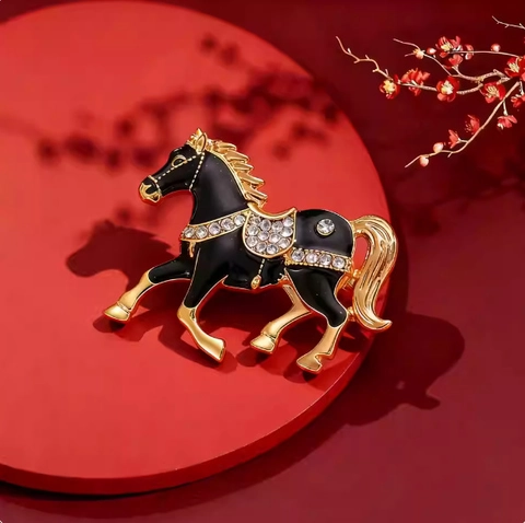 Broche de Caballo Creativo de Aleación Esmalte Diamantes de Imitación Animal Pin de Solapa Estilo Occidental Joyería de Moda Accesorios para Mujeres Hombres Regalo