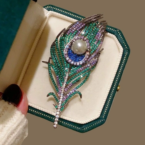 Vintage Luxuriöse Pfauenfeder Brosche Für Damen Legierung Künstliche Perle Strass Eingelegt Pin Für Kleid Hochzeit Schmuck