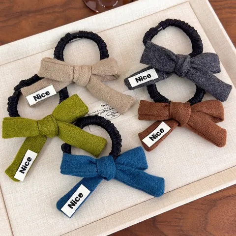 Koreanischer Stil Gestrickte Schleife Haargummis Für Damen Handgemachte Stoff Haarbänder Elastische Pferdeschwanzhalter Mit Buchstabenetikett