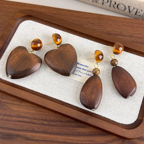 Retro Geometric Wooden Drop Earrings For Women Resin Bead Wood Heart Dangle Earrings Natural Style Fashion Handcrafted Jewelry