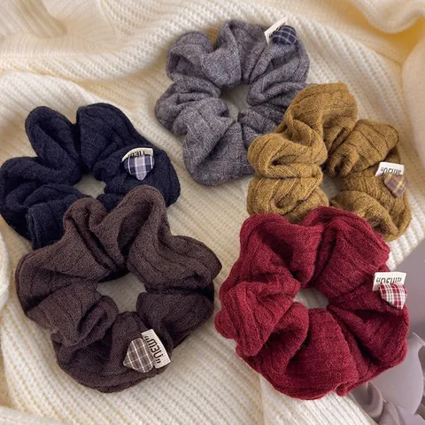 Scrunchie in Lana a Maglia da Donna Elastico per Capelli a Trecce Con Ciondolo a Cuore a Scacchi Accessori per Capelli