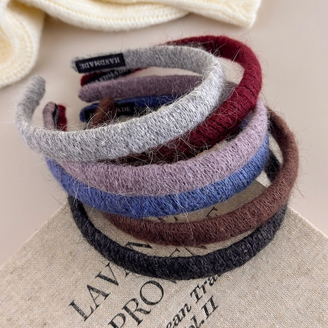 Women's Knitted Yarn Hairband Winter Fuzzy Mohair Look Thin Headband Handmade Solid Color Elastic Hair Accessory For Daily