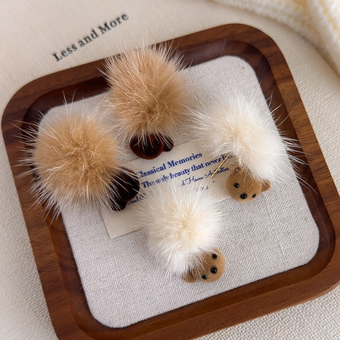 Winter Cute Bear Pom Pom Stud Earrings Flocking Resin Furry Ball Ear Jewelry For Women Sweet Style Earrings