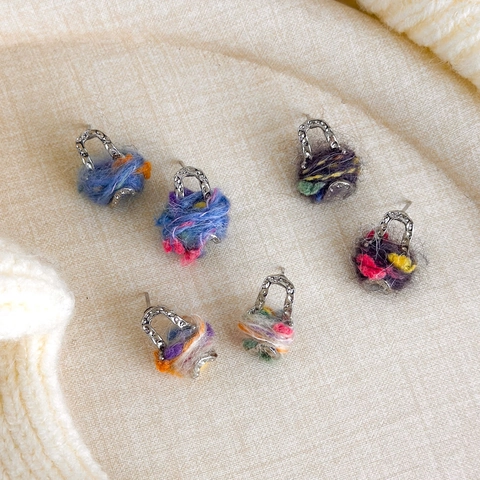 Handmade Wool Yarn Wrapped U-Shape Stud Earrings Hammered Metal Rainbow Multicolor Autumn Winter Gentle Style Women Jewelry
