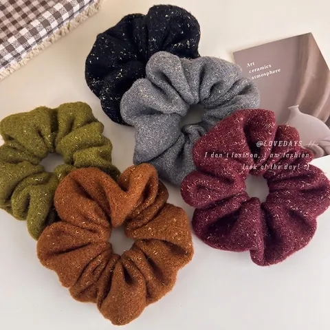 Chouchou Rétro en Fil de Laine avec Soie Dorée Surdimensionné Tricoté Automne Hiver Support de Queue de Cheval pour Femme Accessoires