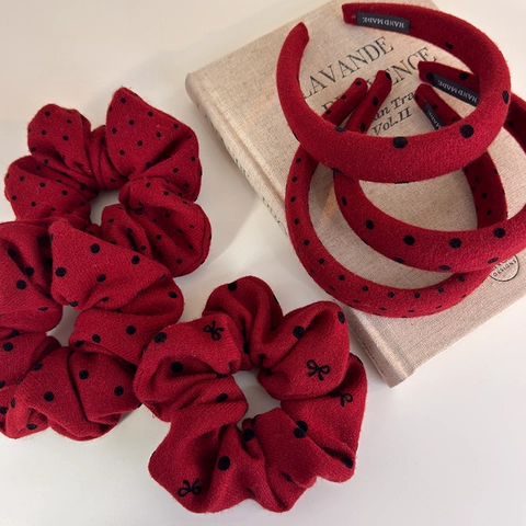 Ensemble d'Accessoires de Coiffure Tricoté à Pois Rouges Rétro Français Avec Scrunchie et Serre-tête Nœud pour Femme Coiffure