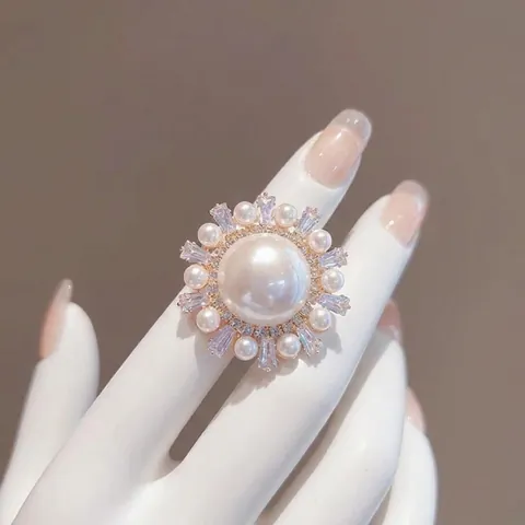 Spilla a Girasole in Lega di Lusso per Donna Perla Artificiale Strass Intarsiato Spilla da Risvolto Anti-esposizione Gioielli Vintage