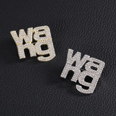 Fashion Letter WANG Shape Brooch Encrusted With Sparkling Rhinestones Alloy Electroplated Suits Accessory For Women Jewelry