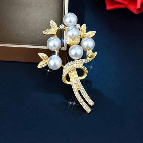 Elegante Spilla a Bouquet di Fiori in Lega Con Perle Artificiali e Strass Decorazione Spilla a Foglia per Gioielli da Donna Regalo
