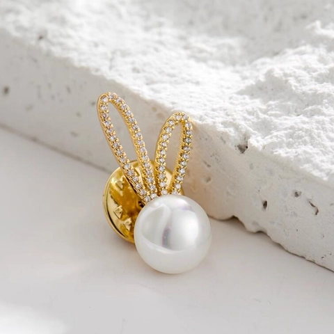 Graziosa Spilla a Forma di Coniglio in Lega di Perla Artificiale per Donna Brillante Spilla da Colletto Antiesposizione Gioielli Regalo