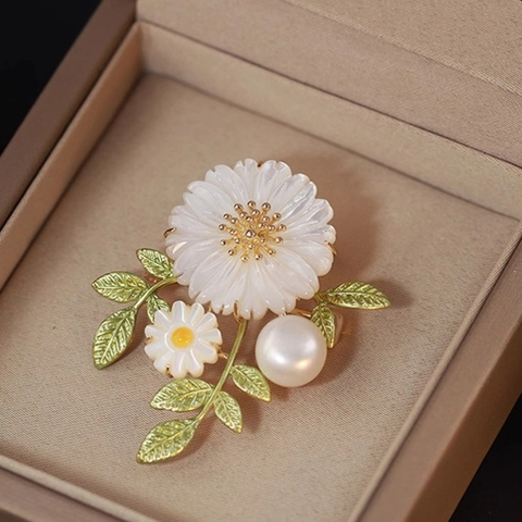 Spilla Vintage a Forma di Margherita Rosa con Perla Artificial per Donna Elegante in Lega Smaltata Spilla da Corsage Gioielli per Compleanno Matrimonio Regalo