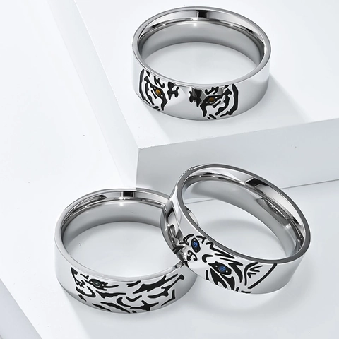 Stainless Steel Animal Sketch Ring For Men Women Polished Tiger Wolf Cat Head Engraved Rhinestone Inlaid Band Fashion Jewelry