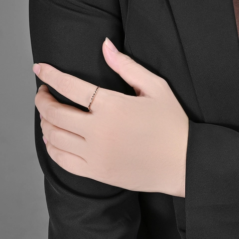 Minimalist Stainless Steel Wave Ring For Women Stackable Commuter Jewelry Gold Silver Rose Gold Extra Fine Finger Ring