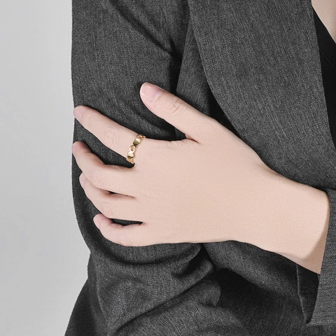 Anillo de Corazón Hueco de Acero Inoxidable para Mujer Chapado en Oro Plata Patrón de Amor Sólido Joyería de Moda