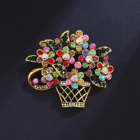 Vintage Multi-color Rhinestone Flower Basket Brooch For Women Zinc Alloy Gold Plated Fashion Coat Jewelry Exquisite Pin Accessory