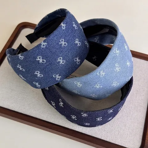 Diadema Dulce de Tela Denim con Estampado de Lazo Diseño Ancho Antideslizante Accesorios de Pelo Azules para Mujer