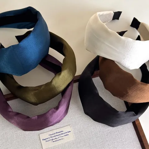 French Vintage Satin Wide Padded Headband For Women Elegant Satin Like Fabric Hair Band Plain Solid Color Headwear Hair Accessories