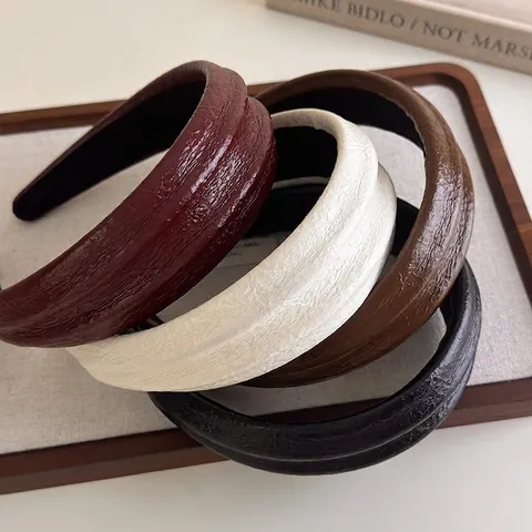 Diadema de Cuero PU Fruncido Vintage Acolchada Ancha Plisada Color Sólido Elegante Tocado para Mujer