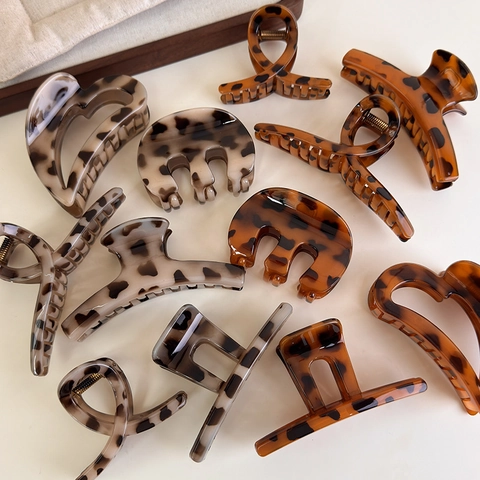 Molletta per Capelli Leopardata Rétro Francese Elegante in PC Tartarugato Clip a Squalo Accessorio per lo Styling Capelli da Donna