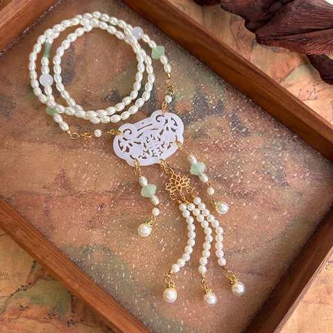 Collana Lunga con Nappe in Perle Artificiali Stile Cinese Vintage Pendente a Forma di Serratura Ruyi Tradizionale per Hanfu Donna