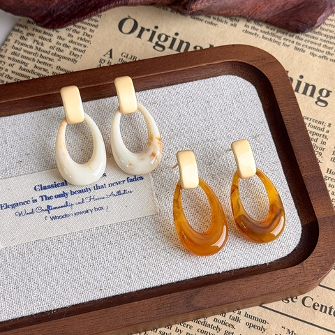 Pendientes Colgantes Vintage de Resina Ovalada Geométrica para Mujer Textura de Mármol Ámbar Simple con Poste de Oro de 14K