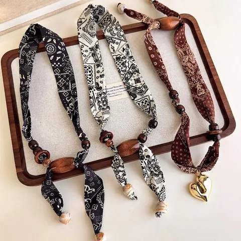 Retro Böhmische Paisleymuster Stoffkette Handgefertigte Holzperlen Schal Lange Anhänger Kette Für Damen Ethno Schmuck Geschenk