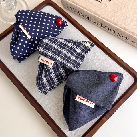 Marineblauer Stoff Dreieck Haarklammer Gitter Punkt Denim Muster Handgefertigte Shark Clip Für Damen Haarschmuck