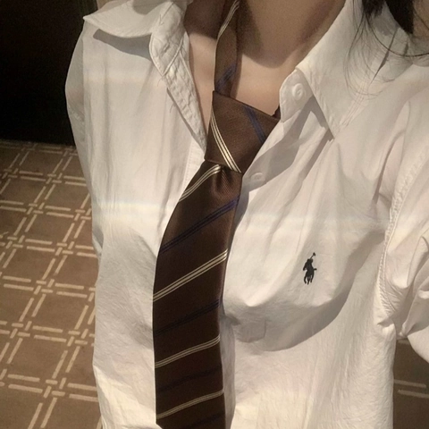 Cravatta a Righe Trendy in Stile Preppy per Donna Nylon Jacquard Uniforme Studentesca Cravatta Casual Accessorio Versatile