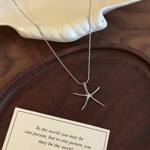 Collana Minimalista con Ciondolo Stella Marina in Lega per Donna Catena a Serpente Argentata Stile Vacanza Gioielli di Moda
