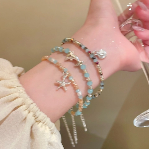 Ocean Theme Artificial Crystal Beaded Bracelet With Copper Seashell Starfish Dolphin Charm Vacation Beach Women Jewelry