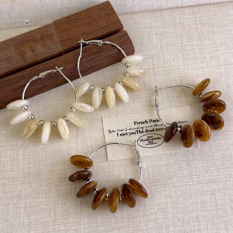 Pendientes de Aro Estilo Vintage Retro Francés Con Cuentas de Resina Con Textura de Mármol y Aro de Metal Cobre Mujer Joyería