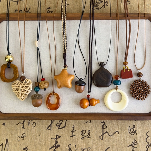 New Chinese Style Folk Woven Cord Necklace For Women Bohemian Handmade Adjustable Alloy Wood Resin Pendant Long Necklace Jewelry Gift