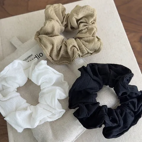 Korean Style Gentle Fabric Scrunchies For Women Minimalist Pleated Hair Ties Solid Color Elastic Hair Bands Hair Accessories