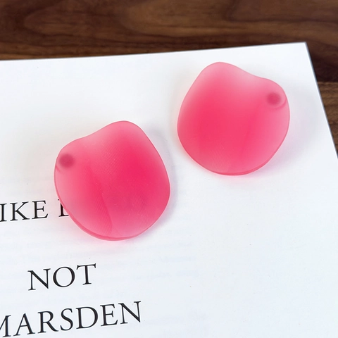 Elegant Resin Flower Petal Stud Earrings Translucent Pink Rose Red Floral Texture Earrings For Women Party Romantic Jewelry