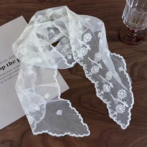 Bufanda de Mujer Vintage Francés de Encaje Blanco con Bordado Floral Elegante Bufanda Larga Delgada de Malla con Bordes Festoneados