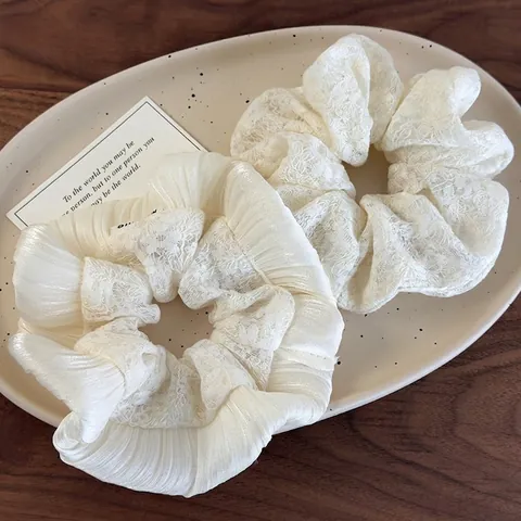 Scrunchies Plissettati in Pizzo Bianco Crema Eleganti Elastici per Capelli con Ricamo Floreale per Donna Accessori per Capelli Stile Francese