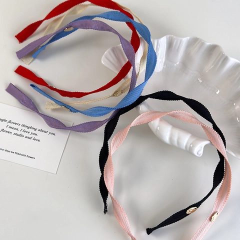 Koreaanse Stijl Grosgrain Omwikkelde Spiraal Dunne Hoofdband Voor Vrouwen Zoet Ontwerp Gedraaide Haarband Met Metalen Accent Dagelijkse Haaraccessoires