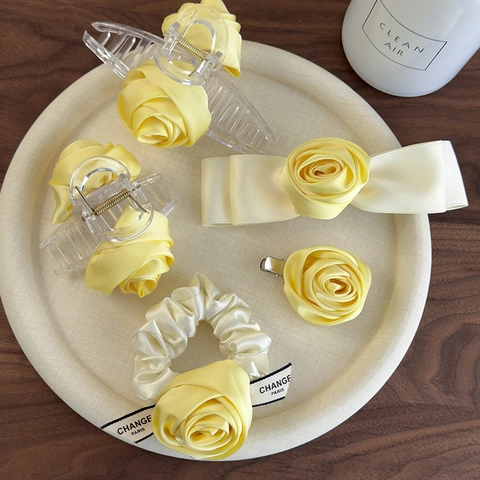 Handmade 3D Yellow Rose Flower Hair Clip Elegant Satin Cloth Plastic Hair Tie Claw Clip For Women French Style Jewelry Accessory