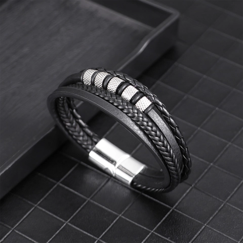 Herren Mehrschichtig Geflochtenes PU-Lederarmband Mit Edelstahl-Legierungsperlen Hip-Hop Magnetverschluss Armreif Schmuck