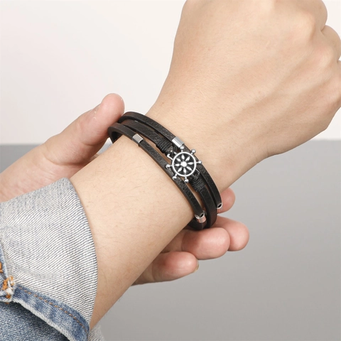Pulsera de Cuero Trenzado de Varias Capas para Hombre Con Timón de Aleación Plateada Estilo Náutico Joyería Casual Cierre Magnético