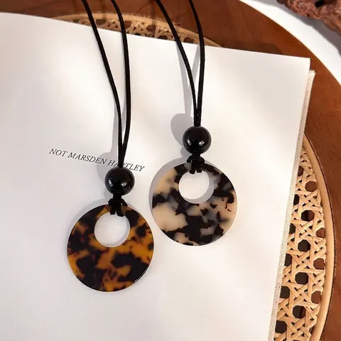 Vintage Acetate Tortoiseshell Round Pendant Necklace Long Black Cord Sweater Chain Minimalist Korean Style For Women