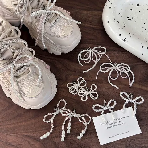 Hebillas de Zapatos con Lazo de Perlas Artificiales y Diamantes de Imitación Estilo Coreano Accesorios de Zapatos para Mujer