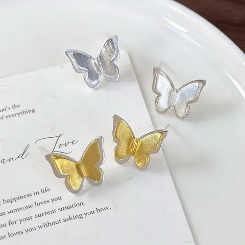 Pendientes de Botón de Mariposa de Metal Cepillado 3D Texturizados para Mujer Joyas de Aleación Minimalista Color Oro Plata
