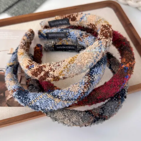 Handgemaakte Chanel Stijl Tweed Ruitjes Haarband Voor Vrouwen Herfst Winter Verdikte Spons Hoge Top Retro Elegante Haaraccessoires