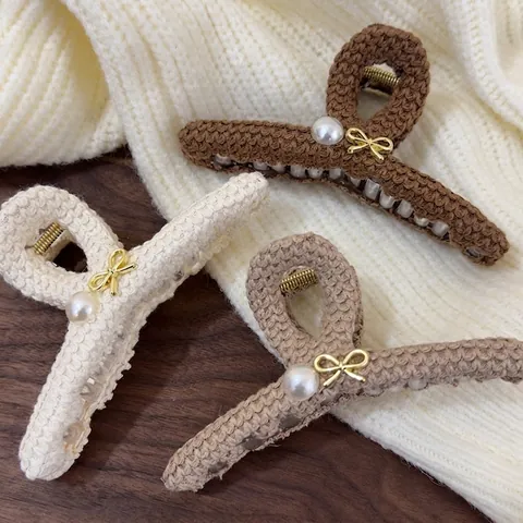 Pinza para el Cabello de Lana Tejida Vintage Con Decoración de Lazo y Perla Artificial Hecho a Mano Clip de Tiburón para Mujer