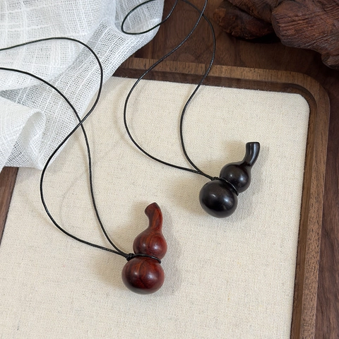 Collana con Ciondolo a Forma di Zucca in Legno Stile Cinese Vintage Corda in Cera Regolabile Gioielli Zen da Donna