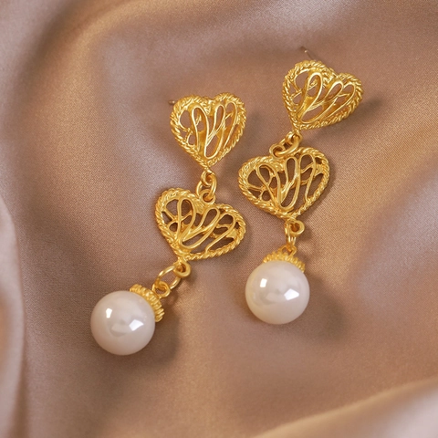 Vintage Palace Style Double Hollow Heart Woven Alloy Drop Earrings With Round Faux Artificial Pearl Elegant Gold Jewelry For Women