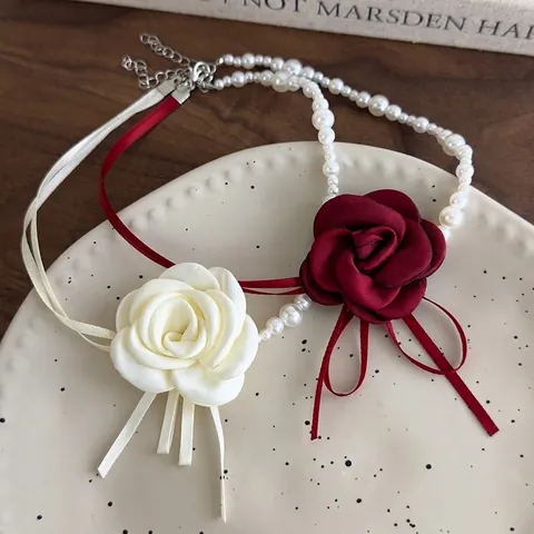 Collana di Perle Camelia Vintage Francese Elegante Girocollo a Nastro con Rosa in Tessuto di Raso per Matrimonio Festa Donna