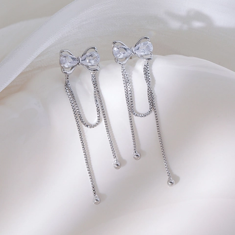 Elegant Bowknot Long Tassel Dangle Earrings For Women Luxury Copper Zirconia Inlaid Silver Color Chain Drop Earrings Jewelry Gift